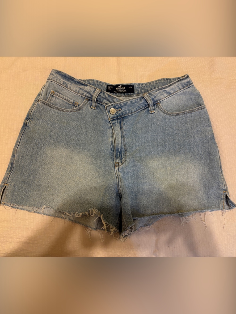 Hollister Light Wash Frayed Hem Denim Shorts